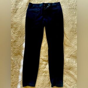 Loft outlet. Skinny ankle pant, size 6 navy.